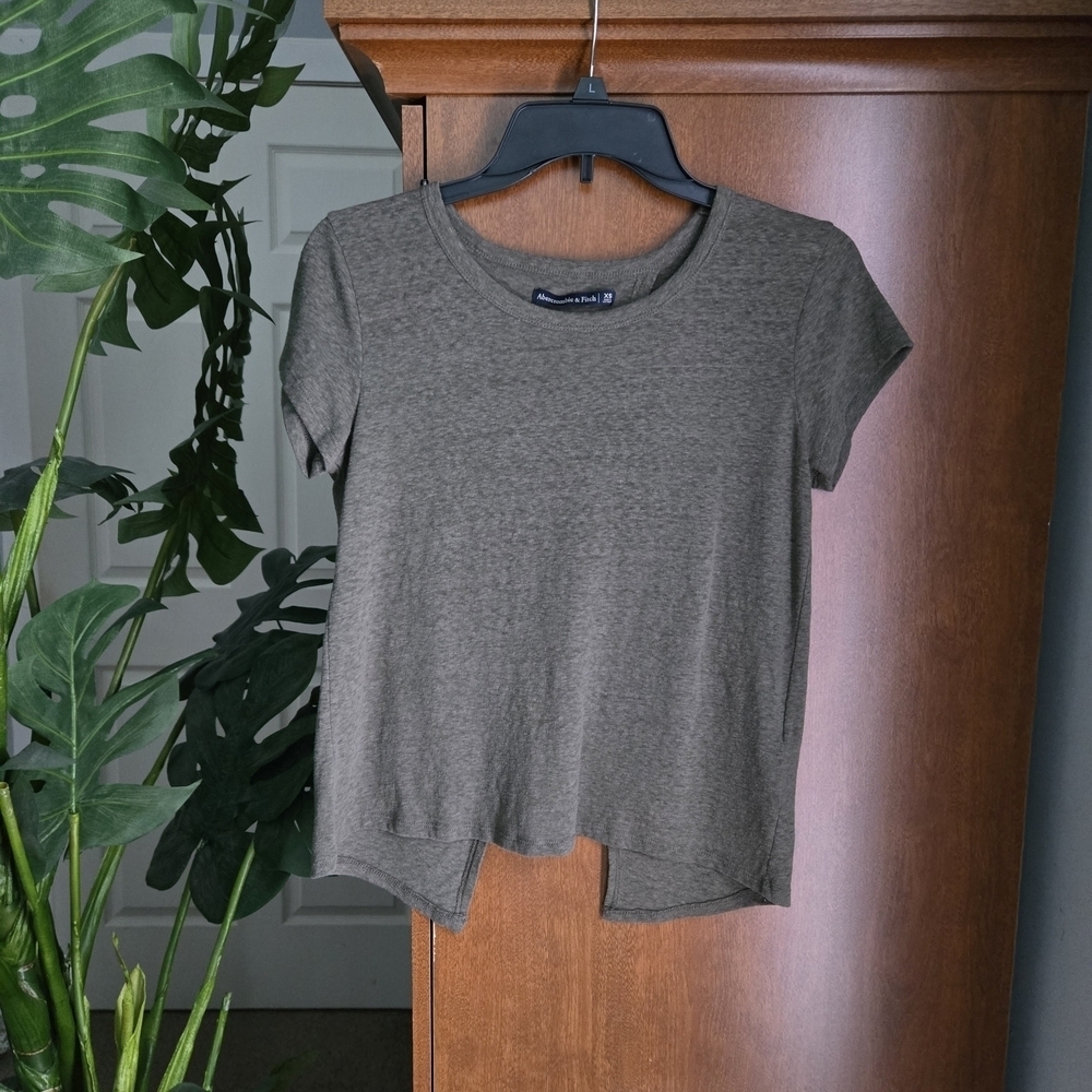 Abercrombie & Fitch Heather Green Short Sleeve Tee